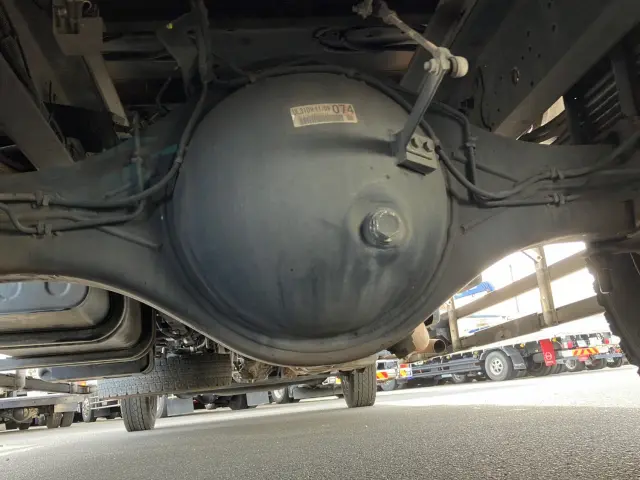 いすゞ フォワード 2RG-FRR90S2(2WD)の写真18