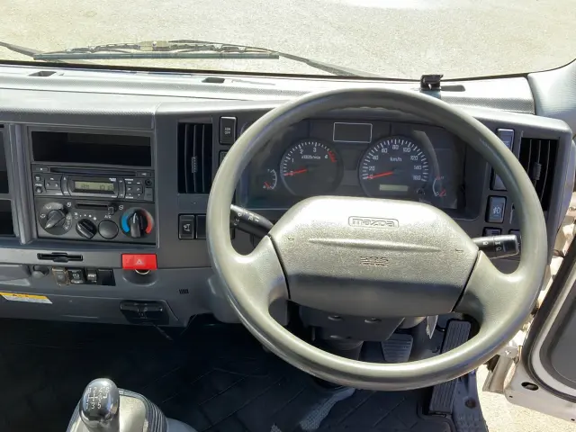 マツダ タイタン BDG-LMR85AN(2WD)の写真20