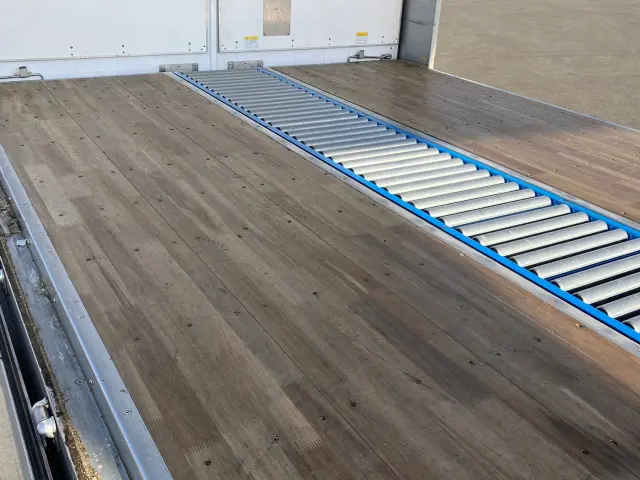 日野 プロフィア 2DG-FW1AHG(8x4)の写真12