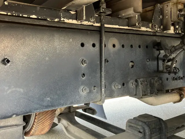 日野 プロフィア 2DG-FW1AHG(8x4)の写真13