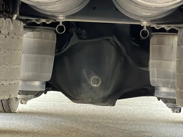 日野 プロフィア 2DG-FW1AHG(8x4)の写真15