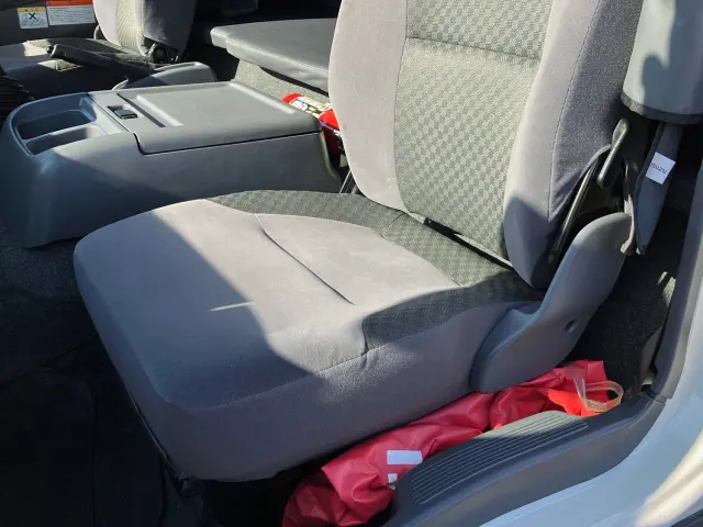 いすゞ フォワード 2RG-FRR90S2(2WD)の写真22