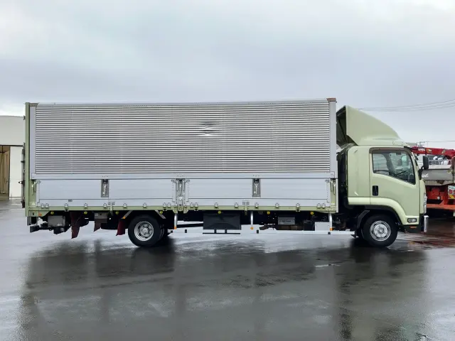 いすゞ フォワード TKG-FRR90S2(2WD)の写真8