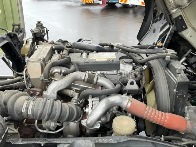 いすゞ フォワード TKG-FRR90S2(2WD)の写真20