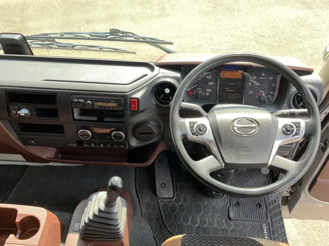 日野 レンジャー 2PG-FD2ABG(2WD)の写真23