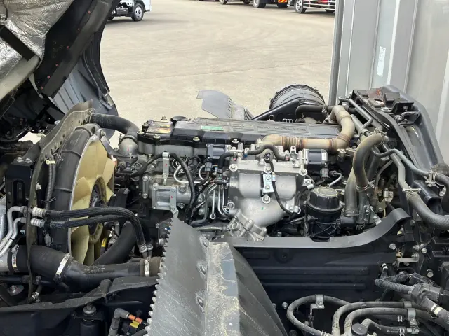 三菱 ファイター 2KG-FK62F(2WD)の写真16