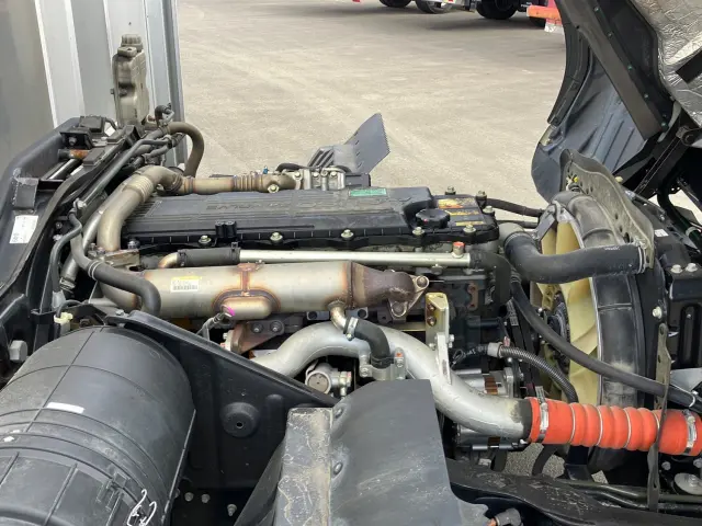 三菱 ファイター 2KG-FK62F(2WD)の写真17