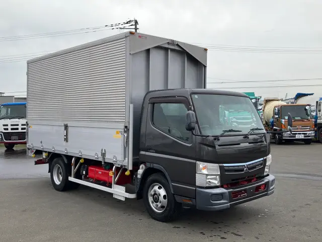 三菱 キャンター TPG-FEB90(2WD)の写真2