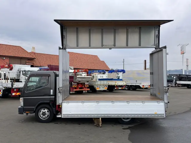 三菱 キャンター TPG-FEB90(2WD)の写真5