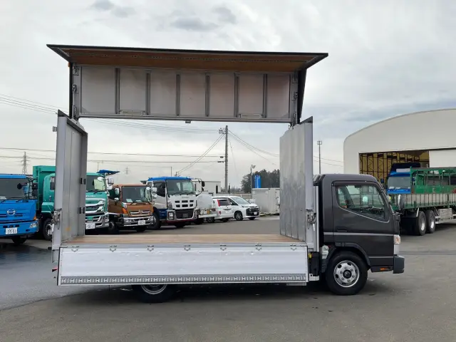 三菱 キャンター TPG-FEB90(2WD)の写真6