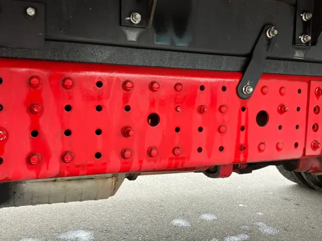 三菱 キャンター TPG-FEB90(2WD)の写真13