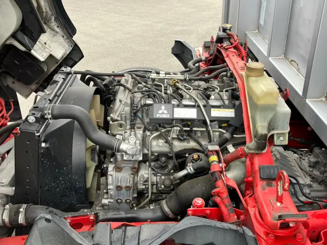 三菱 キャンター TPG-FEB90(2WD)の写真16