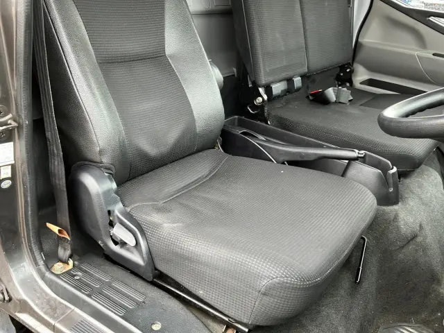 三菱 キャンター TPG-FEB90(2WD)の写真18