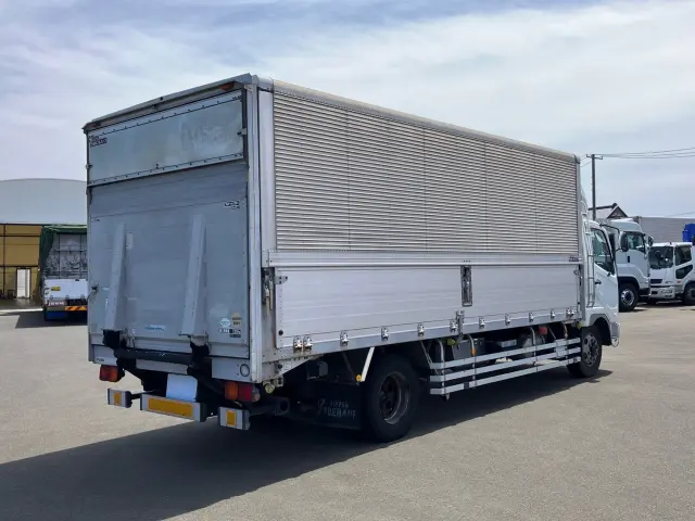 三菱 ファイター PJ-FK75FZ(2WD)の写真3