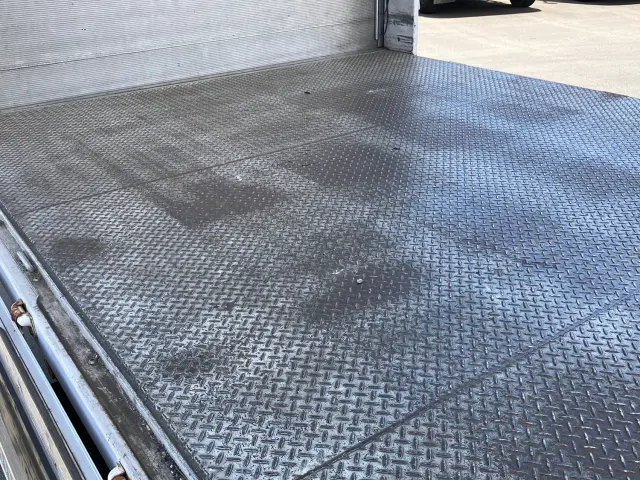 三菱 ファイター PJ-FK75FZ(2WD)の写真12