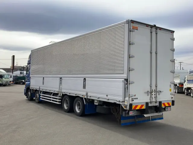 日野 プロフィア 2DG-FW1AHJ(8x4)の写真4