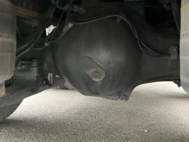 日野 プロフィア 2DG-FW1AHJ(8x4)の写真15