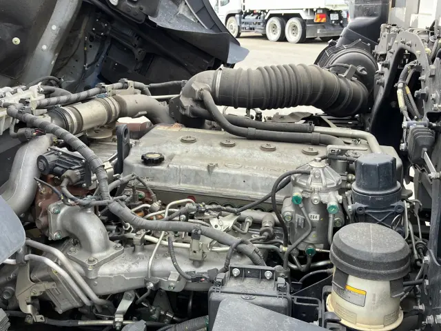 日野 プロフィア 2DG-FW1AHJ(8x4)の写真16