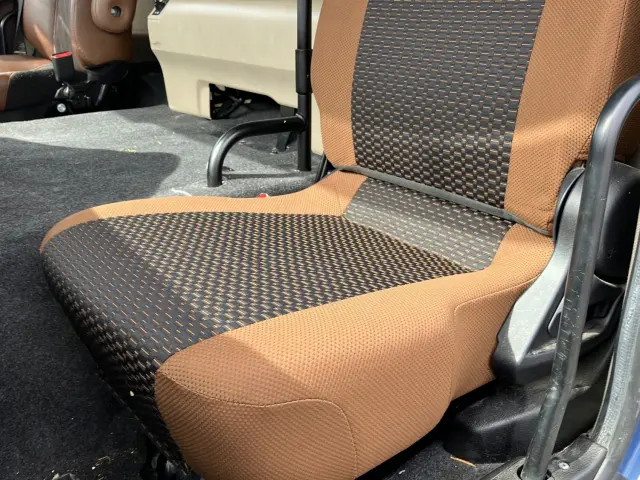 日野 プロフィア 2DG-FW1AHJ(8x4)の写真19