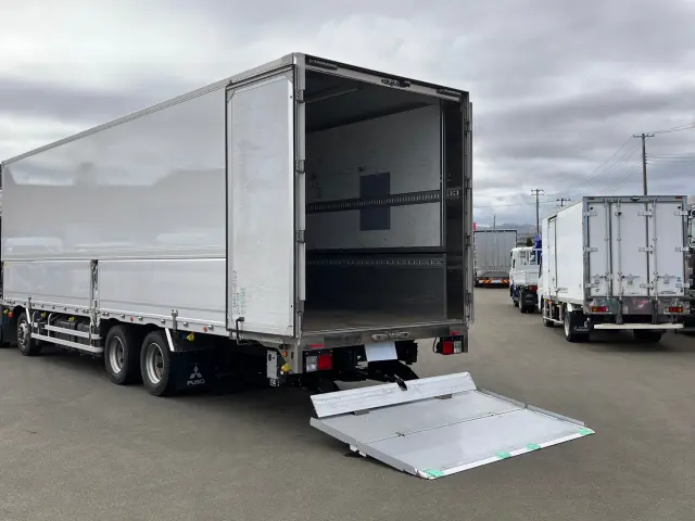 三菱 スーパーグレート 2PG-FS74HZ(8x4)の写真15