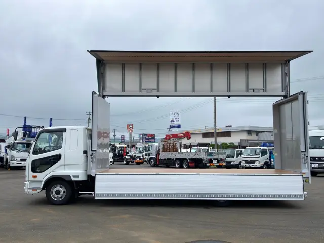 三菱 ファイター 2KG-FK65F(2WD)の写真5