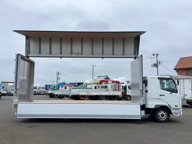 三菱 ファイター 2KG-FK65F(2WD)の写真6