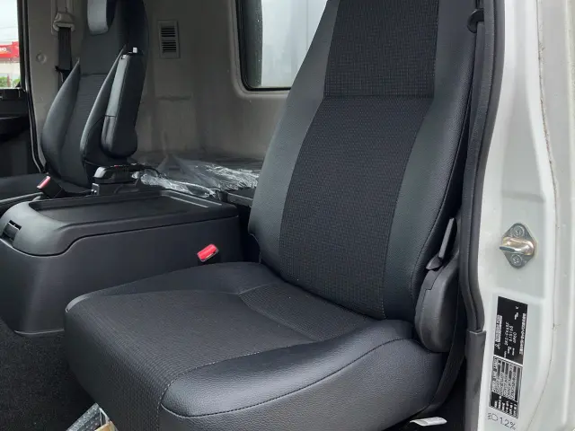 三菱 ファイター 2KG-FK65F(2WD)の写真22