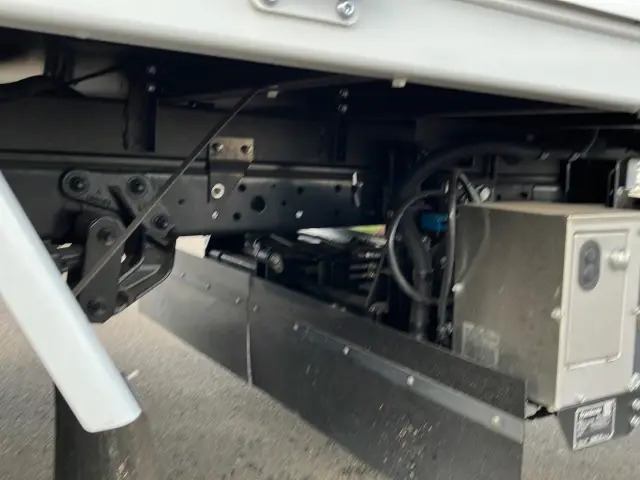 日野 デュトロ 2KG-XZU722M(2WD)の写真17