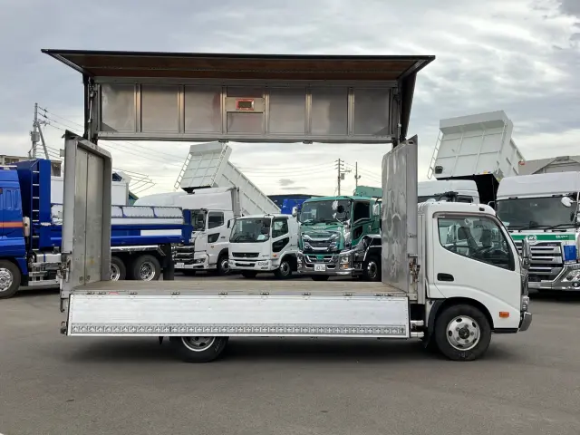 日野 デュトロ TKG-XZU695M(4WD)の写真6
