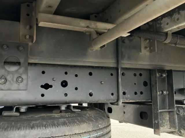 日野 デュトロ TKG-XZU695M(4WD)の写真13