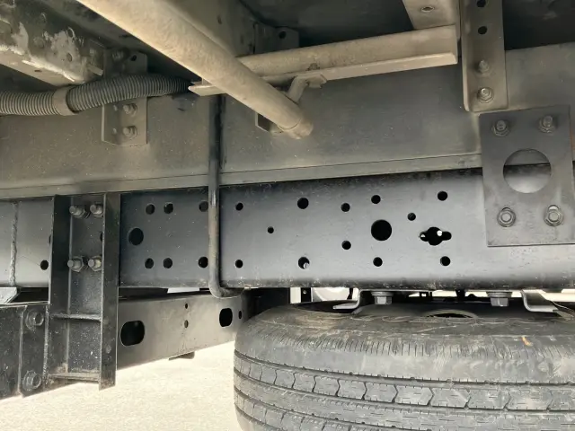 日野 デュトロ TKG-XZU695M(4WD)の写真14