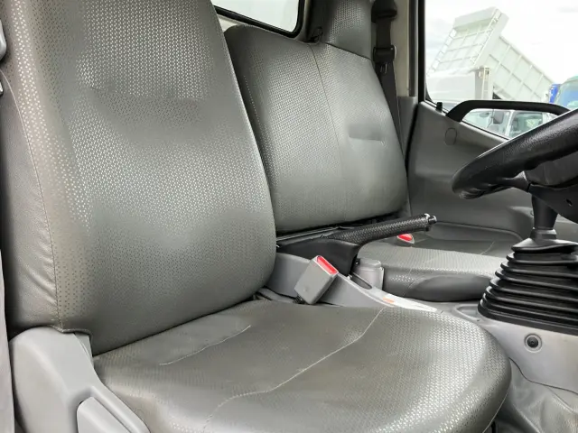 日野 デュトロ TKG-XZU695M(4WD)の写真18
