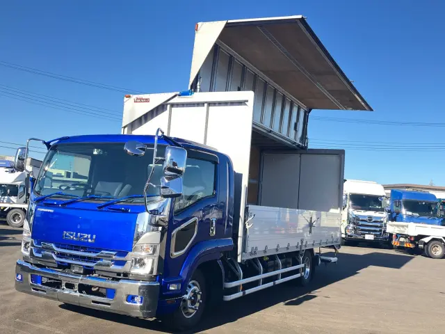 いすゞ フォワード 2RG-FRR90T2(2WD)の写真1