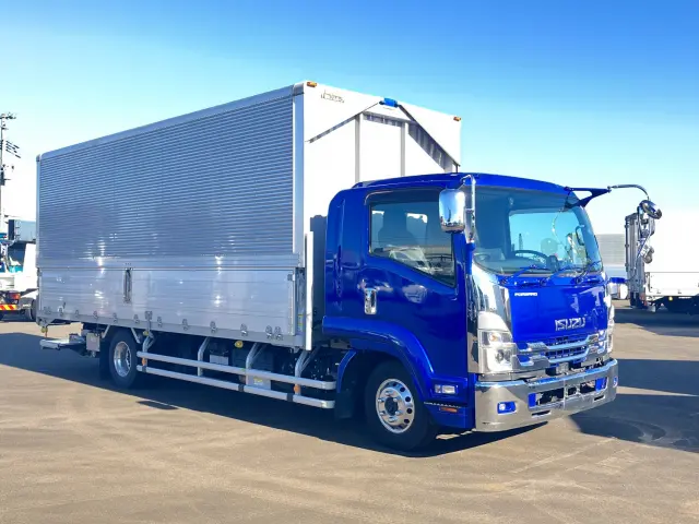 いすゞ フォワード 2RG-FRR90T2(2WD)の写真2