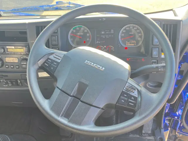 いすゞ フォワード 2RG-FRR90T2(2WD)の写真23