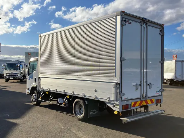 いすゞ エルフ TPG-NPS85AN(4WD)の写真4