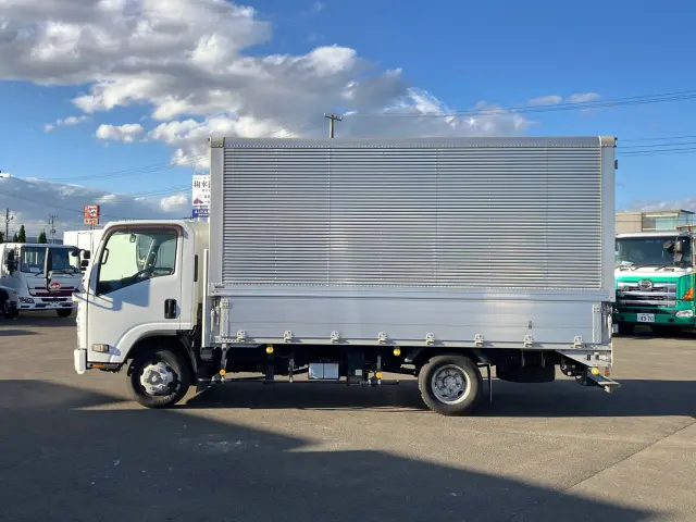 いすゞ エルフ TPG-NPS85AN(4WD)の写真7