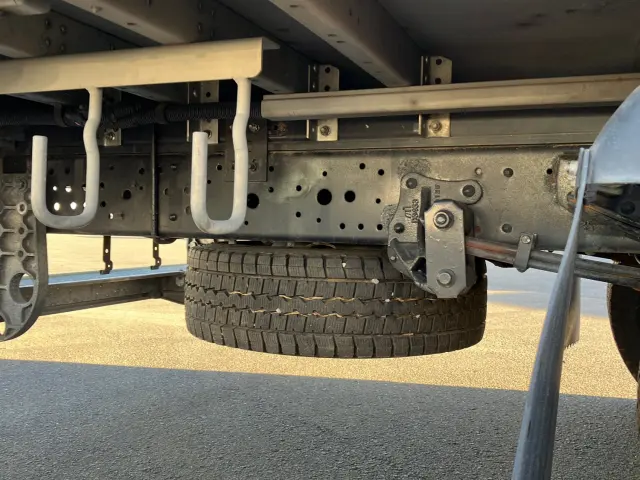いすゞ エルフ TPG-NPS85AN(4WD)の写真14