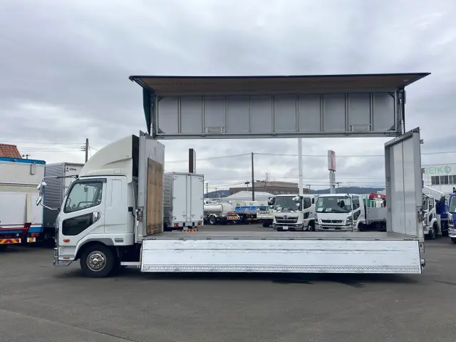 三菱 ファイター 2KG-FK65F(2WD)の写真5