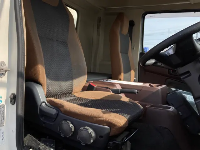 日野 レンジャー 2KG-FD2ABG(2WD)の写真19