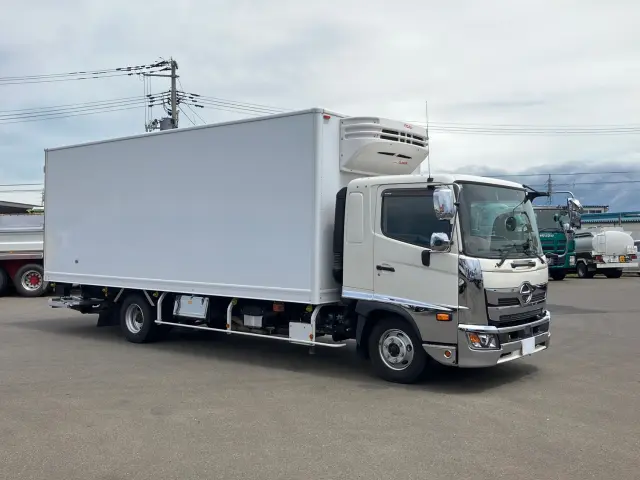 日野 レンジャー 2KG-FD2ABG(2WD)の写真2