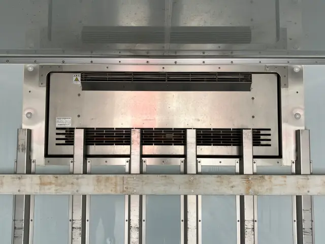 日野 レンジャー 2KG-FD2ABG(2WD)の写真10