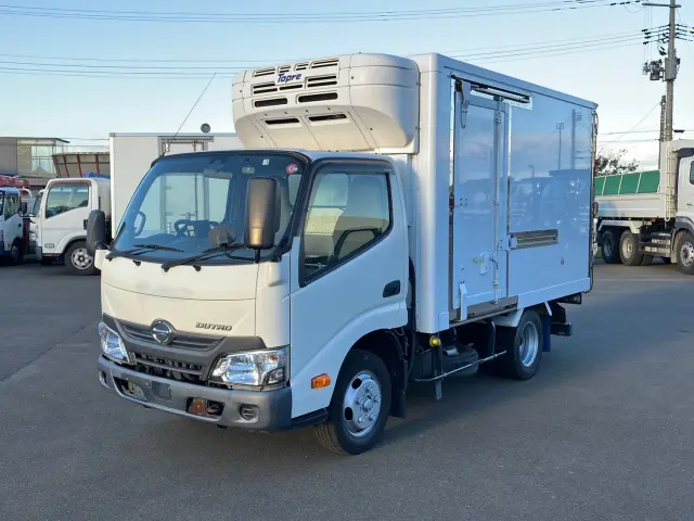 日野 デュトロ TPG-XZC605M(2WD)の写真1
