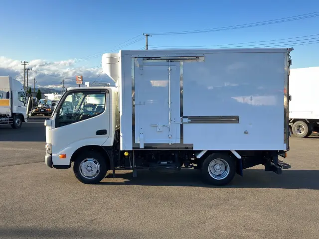 日野 デュトロ TPG-XZC605M(2WD)の写真5