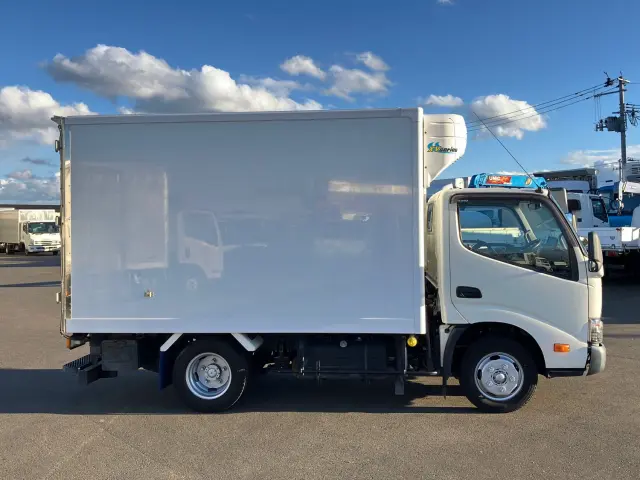 日野 デュトロ TPG-XZC605M(2WD)の写真6