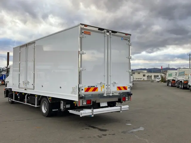 日野 レンジャー 2KG-FD2ABG(2WD)の写真12