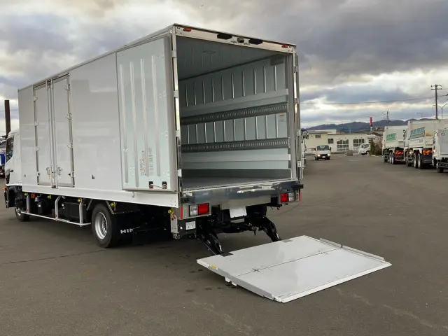 日野 レンジャー 2KG-FD2ABG(2WD)の写真13