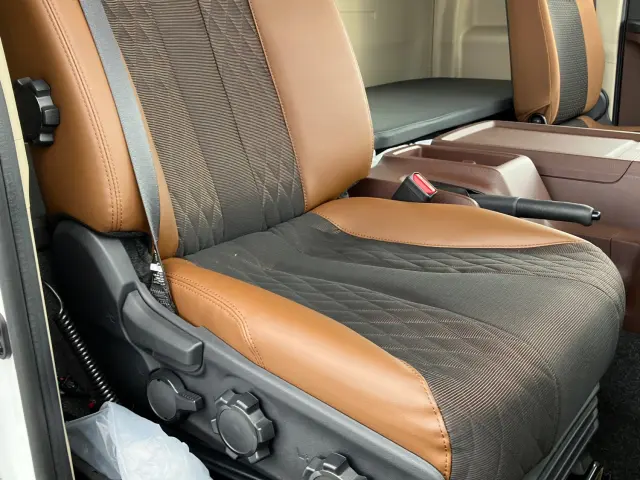 日野 レンジャー 2KG-FD2ABG(2WD)の写真19