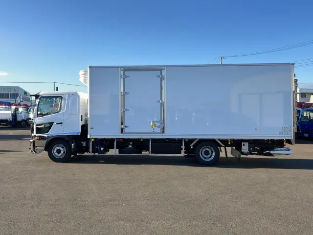 日野 レンジャー 2KG-FD2ABG(2WD)の写真5