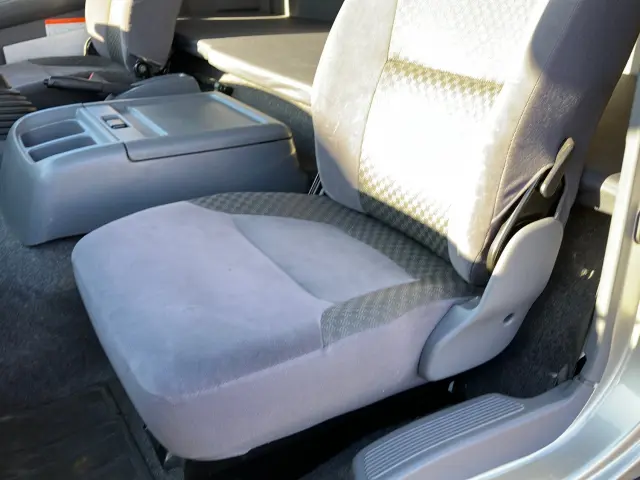 いすゞ フォワード 2PG-FRR90T2(2WD)の写真19